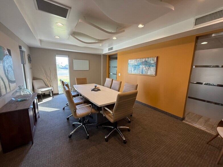 More Photos Of 402 E Southern Ave, Tempe Office For Lease