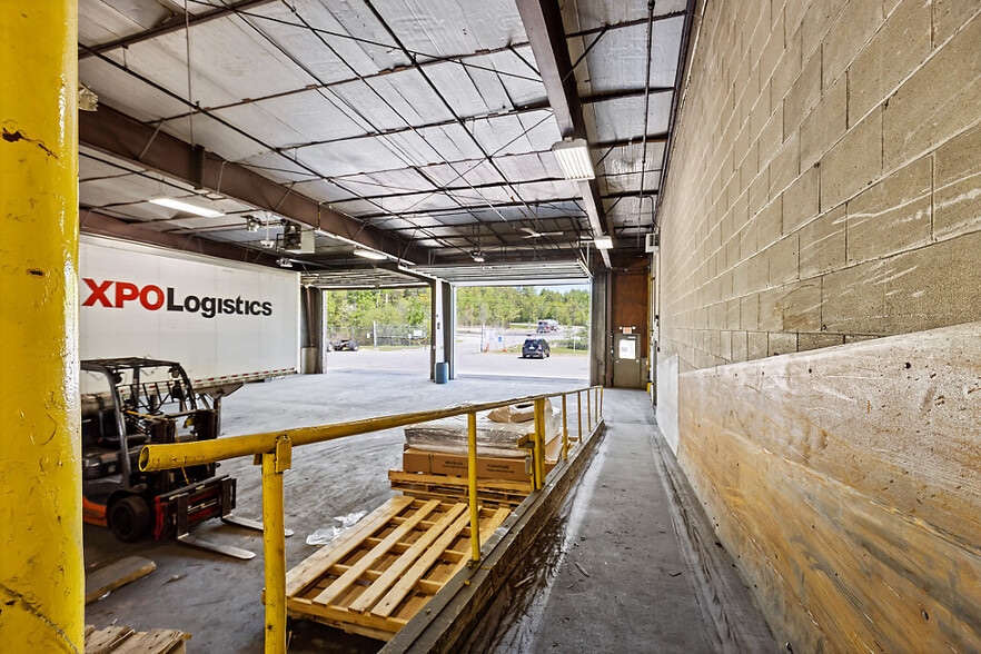 More Photos Of 122 Lyons Rd, Sidney Industrial For Sale