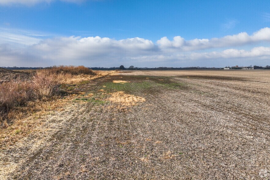More Photos Of Rickenbacker South, Lockbourne Land For Sale