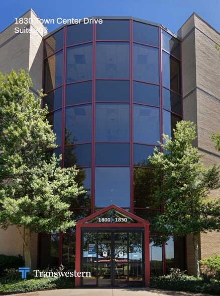 More Photos Of 1830 Town Center Dr, Reston Medical For Sale
