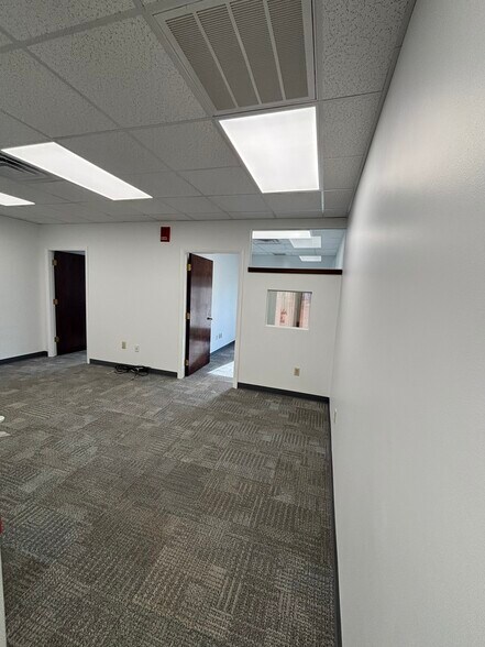 More Photos Of 2350 Post Rd, Warwick Unknown For Lease