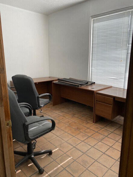 More Photos Of 1118 National Ave, Las Vegas Office For Sale