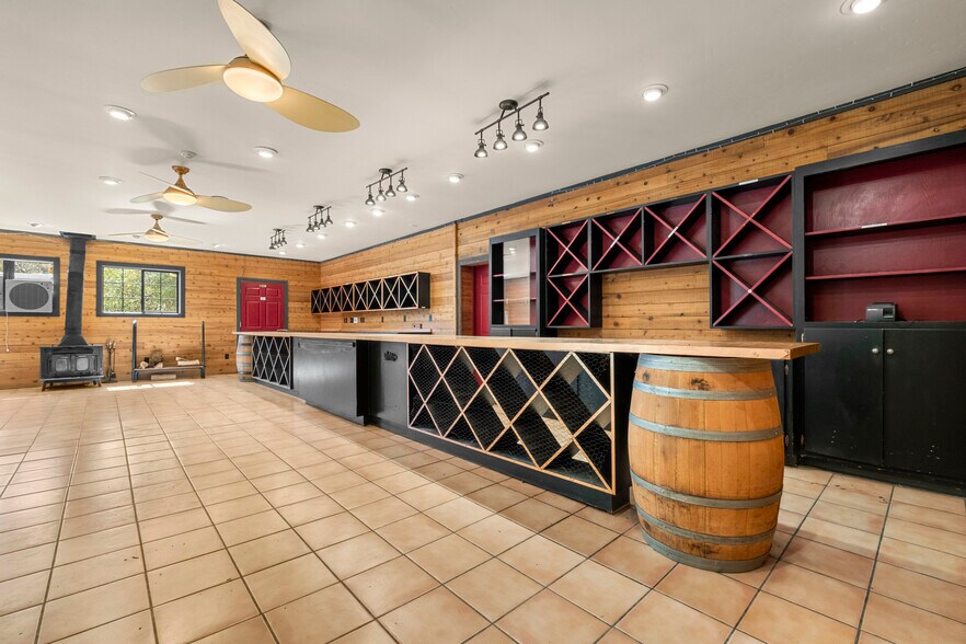 More Photos Of 8221 Stoney Creek Rd, Fair Play Winery Vineyard For Sale