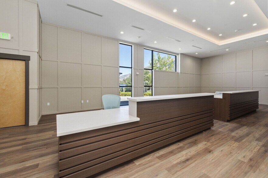 More Photos Of 2277 Fort Union Blvd, Salt Lake City Office For Sale