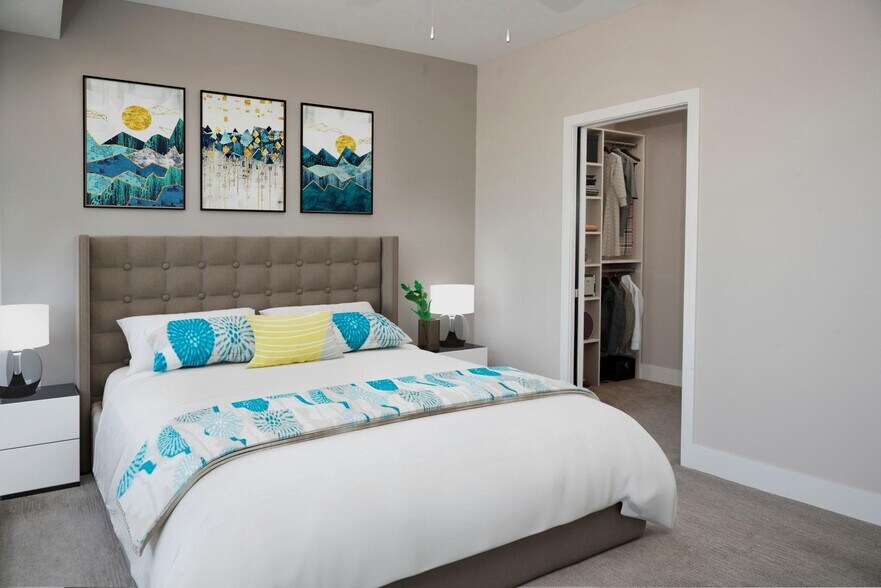 More Photos Of 725 Cleveland Ave S, Saint Paul Apartments For Lease