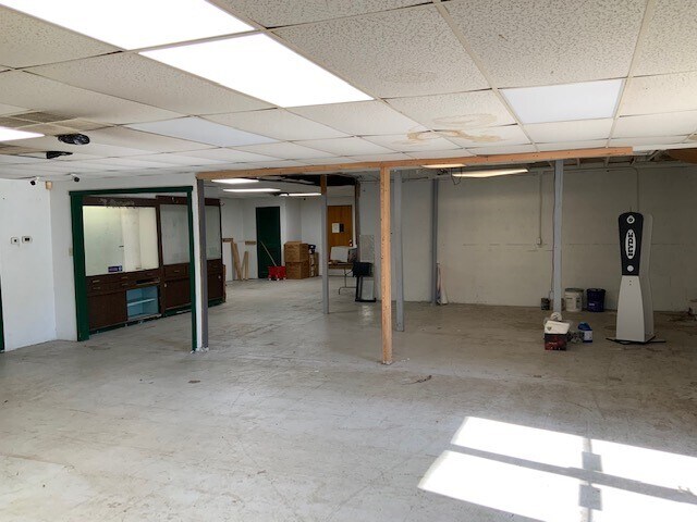 More Photos Of 1600 E Newport Pike, Wilmington Warehouse For Lease