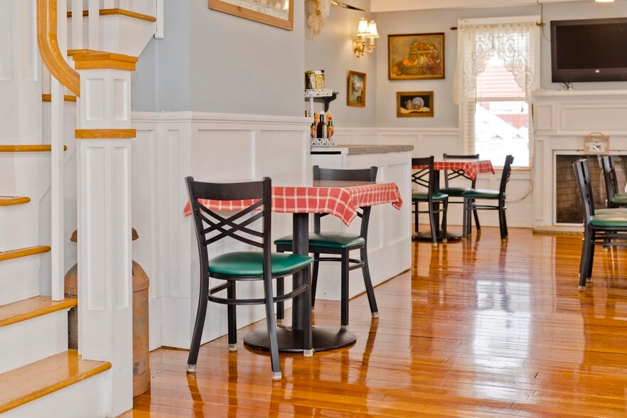 More Photos Of 181 W State St, Granby Storefront Retail Residential For Sale