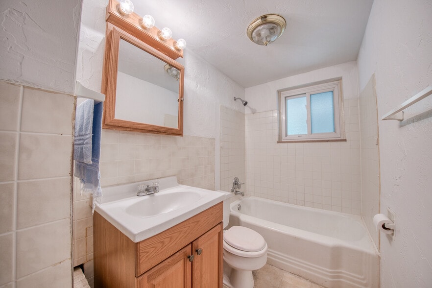More Photos Of 5614 Verona Rd, Verona Office Residential For Sale