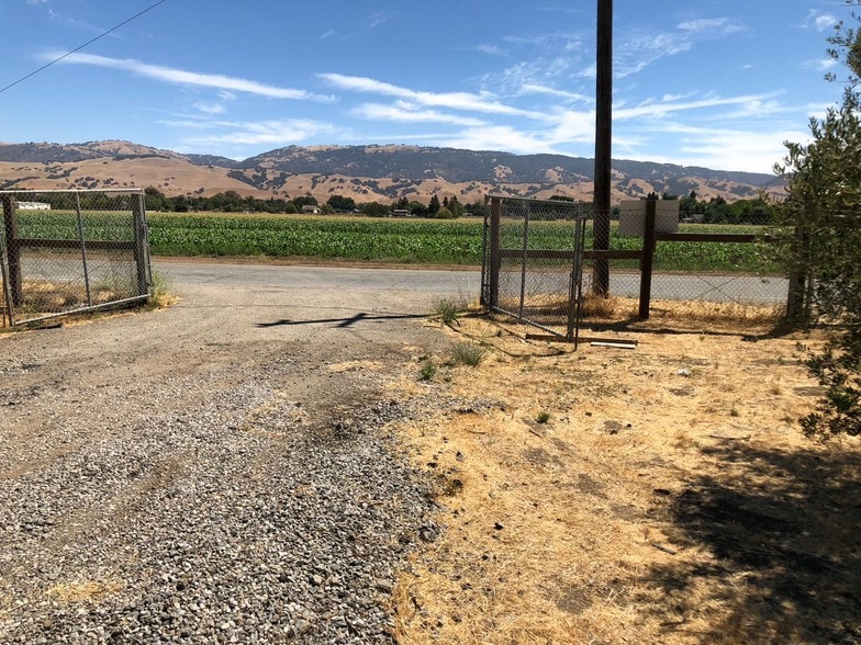 More Photos Of 12305 Sycamore Ave, San Martin Land For Sale