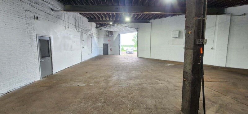 More Photos Of 80 Oliver St, Wisconsin Rapids Manufacturing For Lease