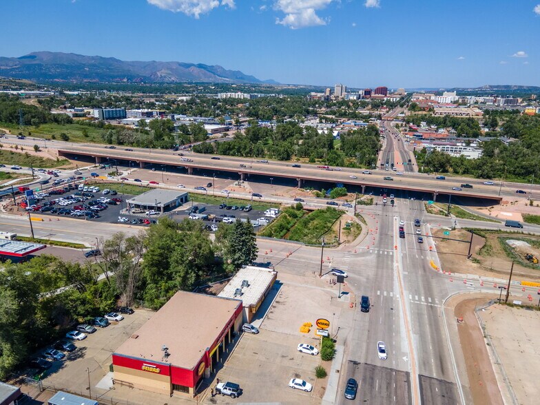 More Photos Of 1406 S Nevada Ave, Colorado Springs Freestanding For Sale