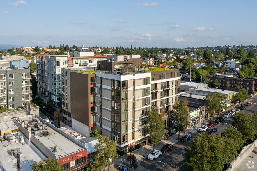 More Photos Of 4730 California Ave SW, Seattle Apartments For Lease