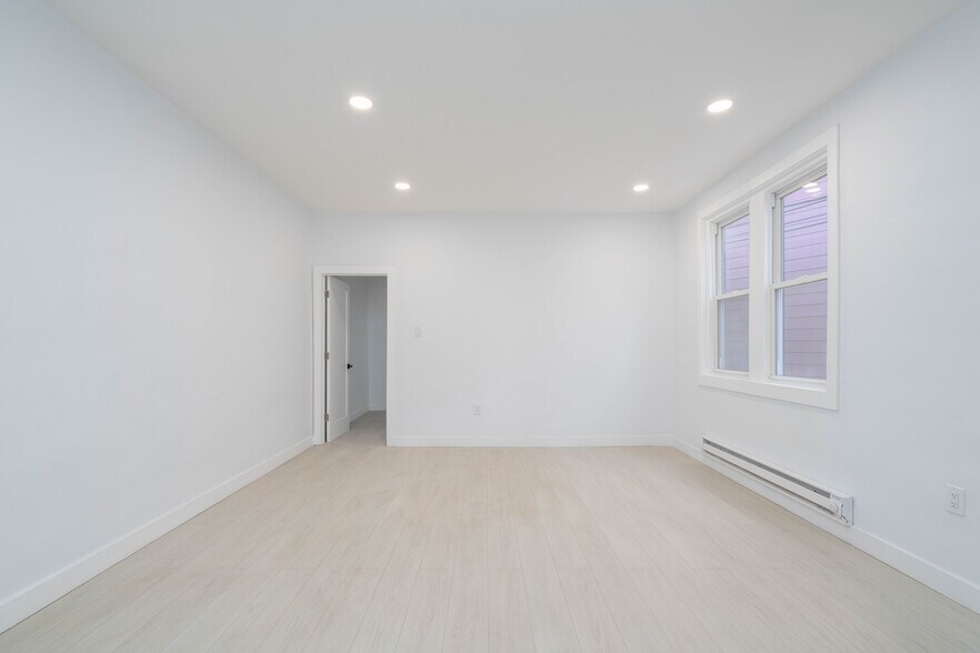 More Photos Of 6319 Germantown Ave, Philadelphia Office Residential For Sale