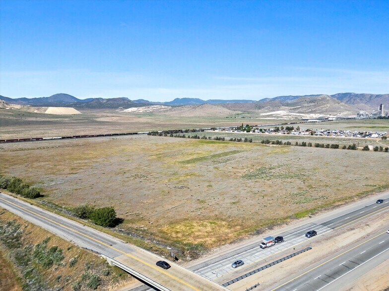 More Photos Of 0 Stiekman St, Tehachapi Land For Sale