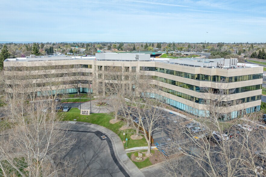 More Photos Of 8880 Cal Center Dr, Sacramento Office For Lease