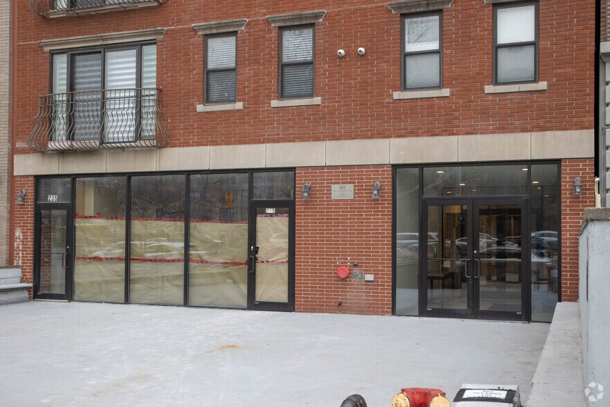 More Photos Of 235 Ocean Pky, Brooklyn Apartments For Sale