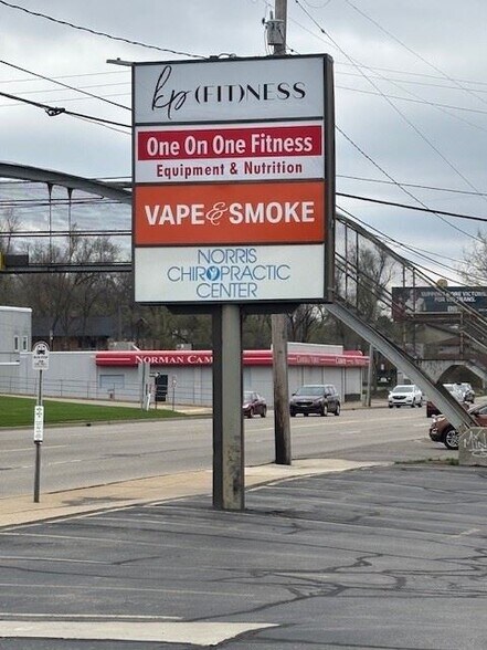 More Photos Of 3707-3721 S Westnedge Ave, Kalamazoo Unknown For Lease