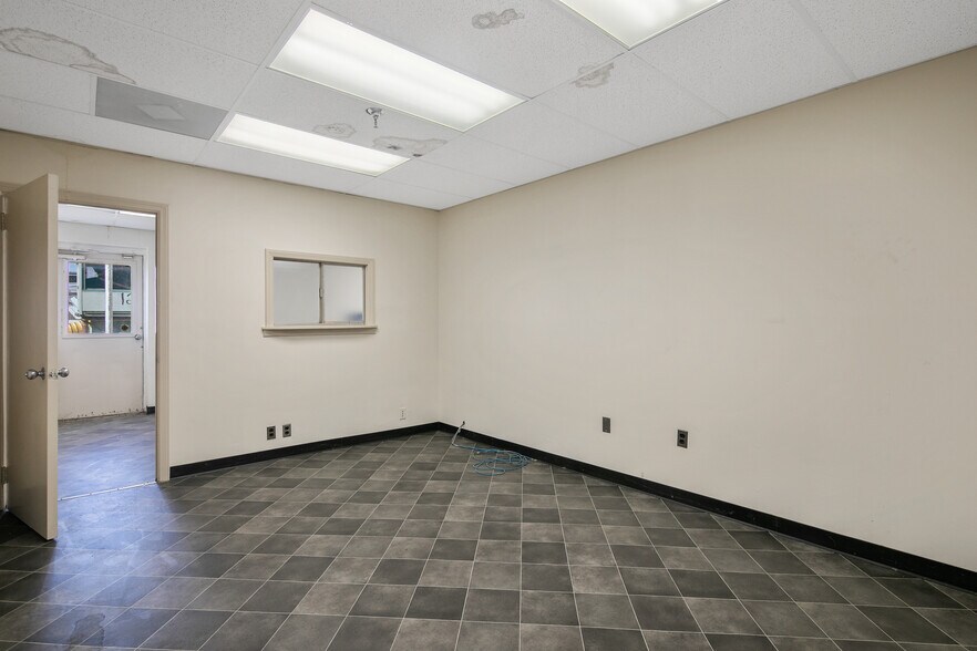 More Photos Of 18631 NC Highway 71, Lumber Bridge Industrial For Sale