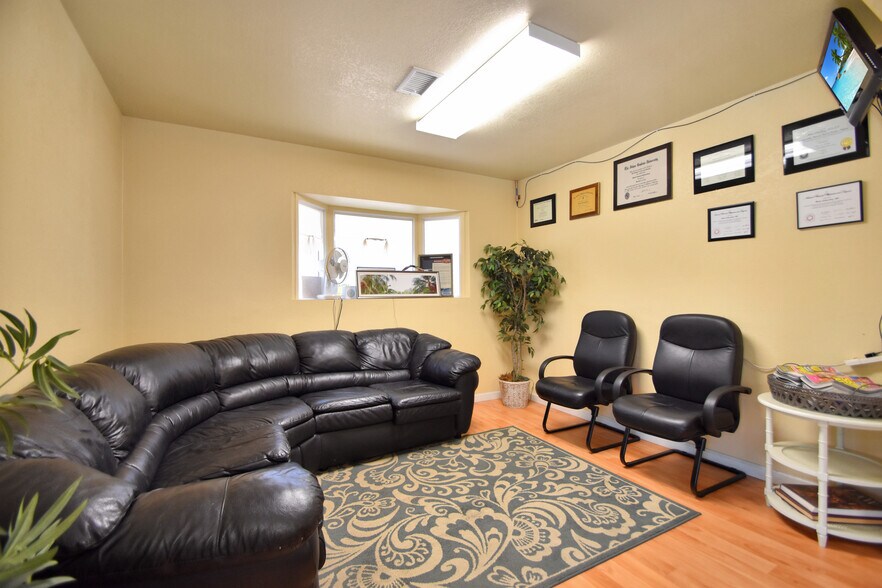 More Photos Of 6869 Indiana Ave, Riverside Freestanding For Sale