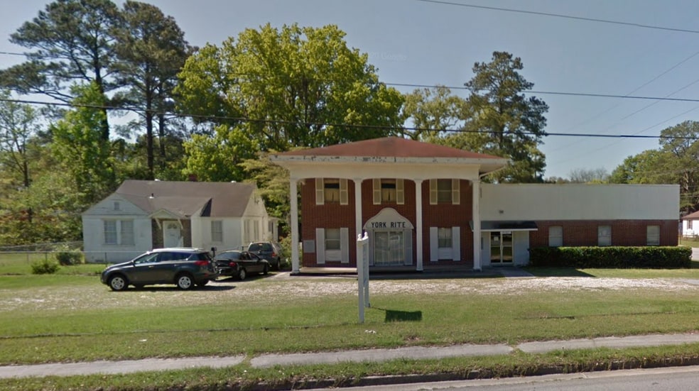 Primary Photo Of 2001 Derenne Ave, Savannah Multifamily For Sale