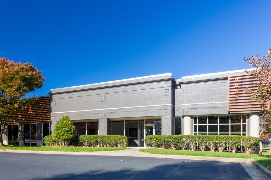 More Photos Of 4855 Peachtree Industrial Blvd, Peachtree Corners Office For Lease