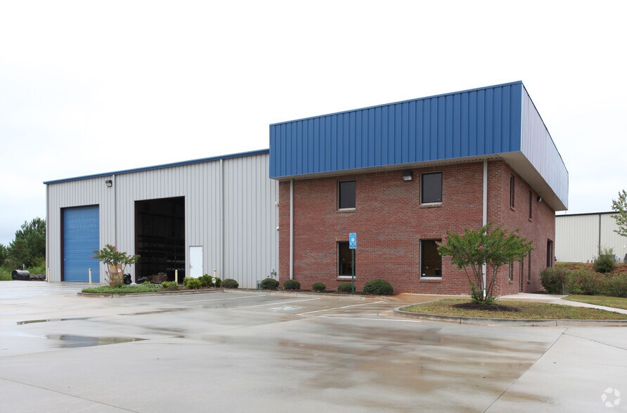 Primary Photo Of 2000 Meredith Park Dr, McDonough Warehouse For Lease