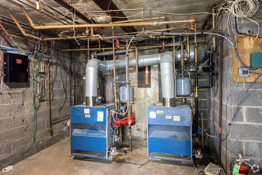 More Photos Of 36 Bergen St, Hackensack Loft Creative Space For Sale