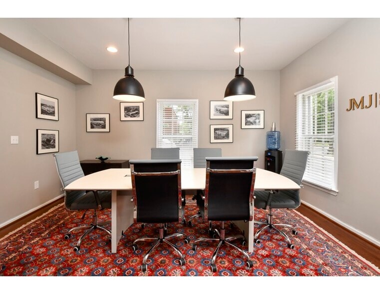 More Photos Of 1211 Caroline St, Fredericksburg Loft Creative Space For Lease