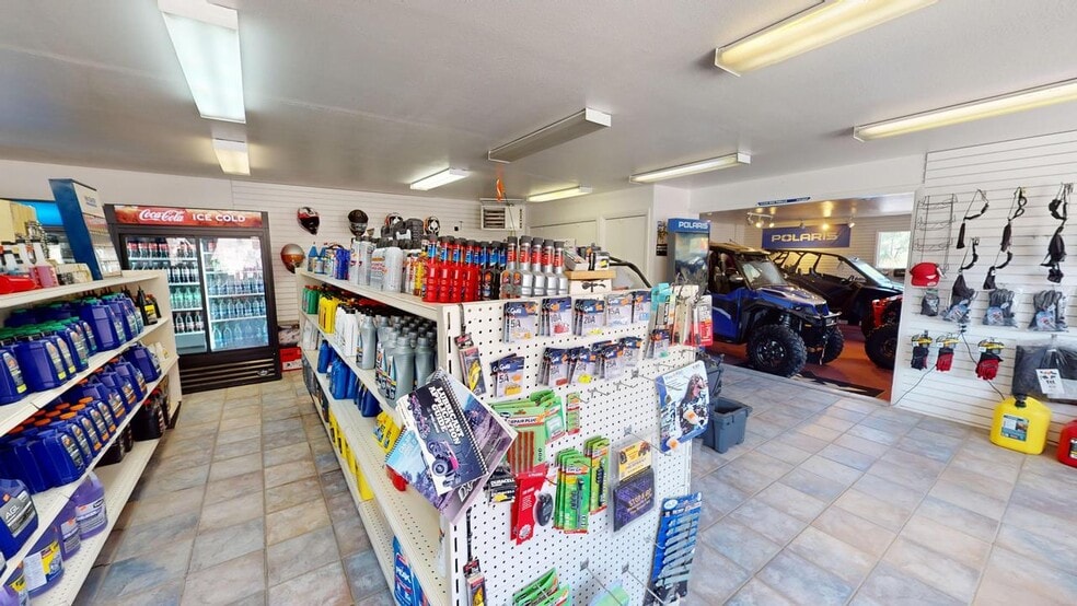 More Photos Of 809 N State Highway 149, Lake City Convenience Store For Sale