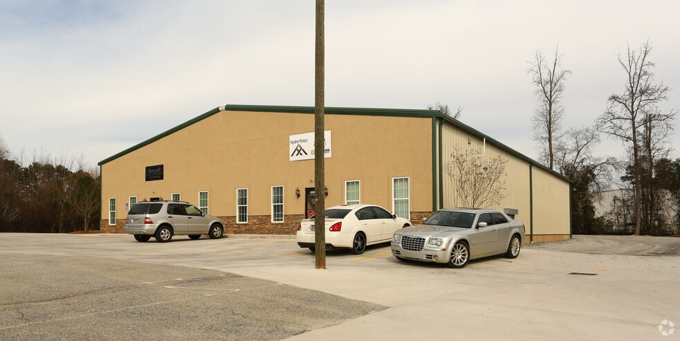 More Photos Of 4105 Colben Blvd, Evans Light Distribution For Lease