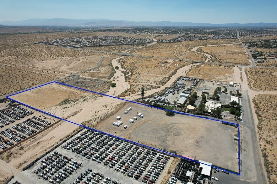 More Photos Of 17145 Gasline Rd, Victorville Land For Lease