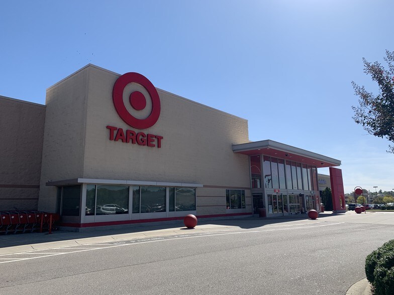 Primary Photo Of Walter Chapel Rd & I-65, Fultondale Unknown For Lease