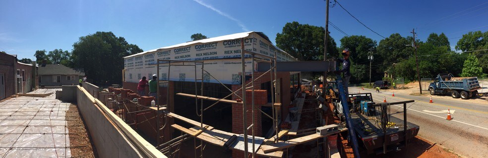 More Photos Of 2371 Hosea L Williams Dr SE, Atlanta Storefront For Sale