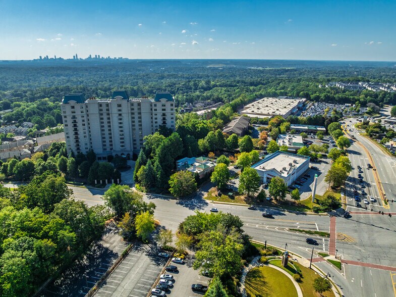 More Photos Of 2676 Paces Ferry Rd SE, Atlanta Freestanding For Lease