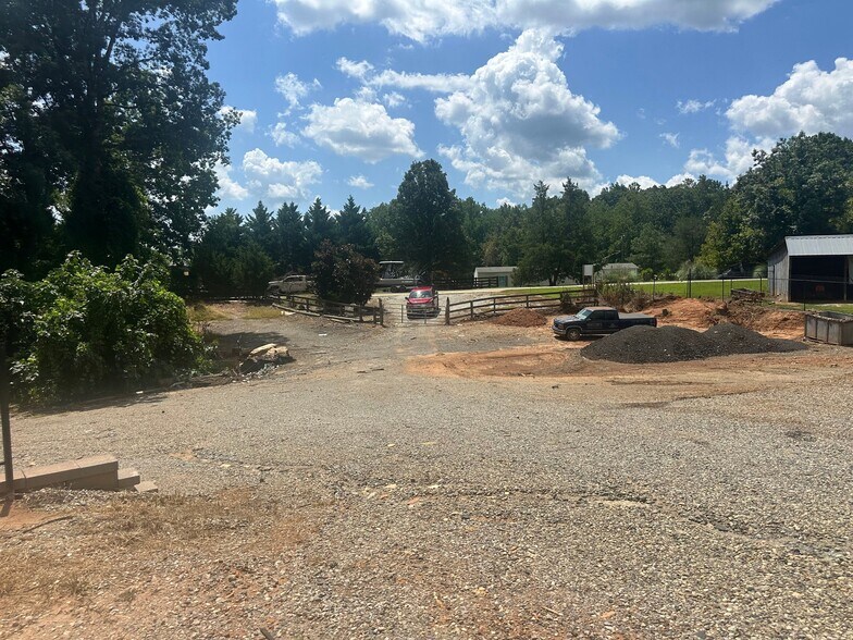 More Photos Of 5435 Mashburn Dr, Cumming Land For Lease