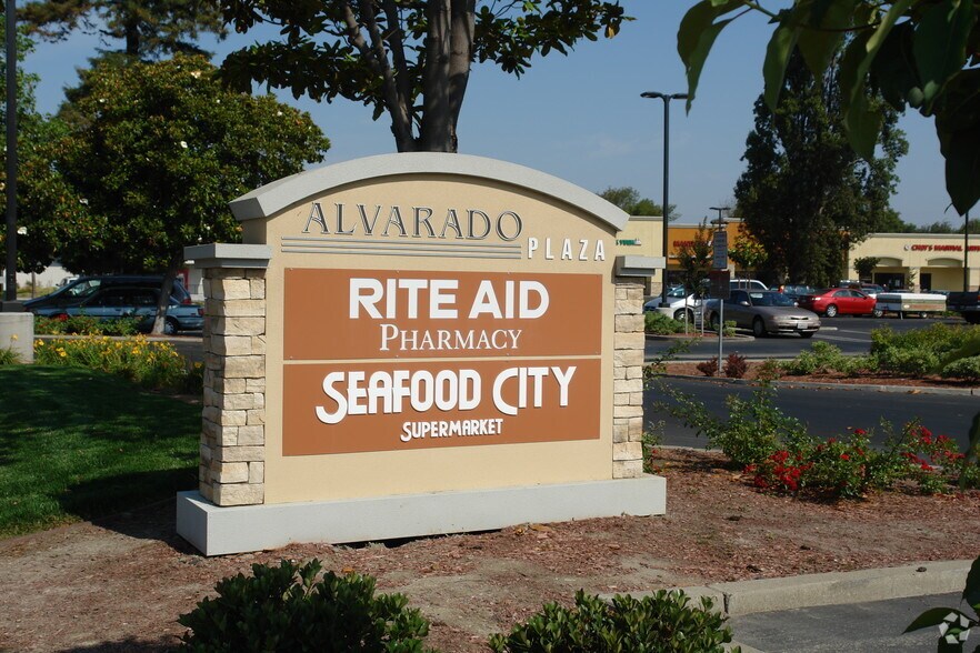 More Photos Of 31800-31890 Alvarado Blvd, Union City Unknown For Lease