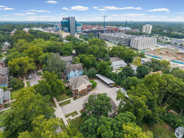 More Photos Of 3612 Bell St, Kansas City Multifamily For Sale