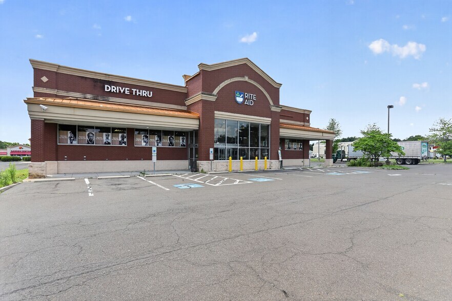 More Photos Of 600 Lincoln Hwy, Fairless Hills Drugstore For Sale