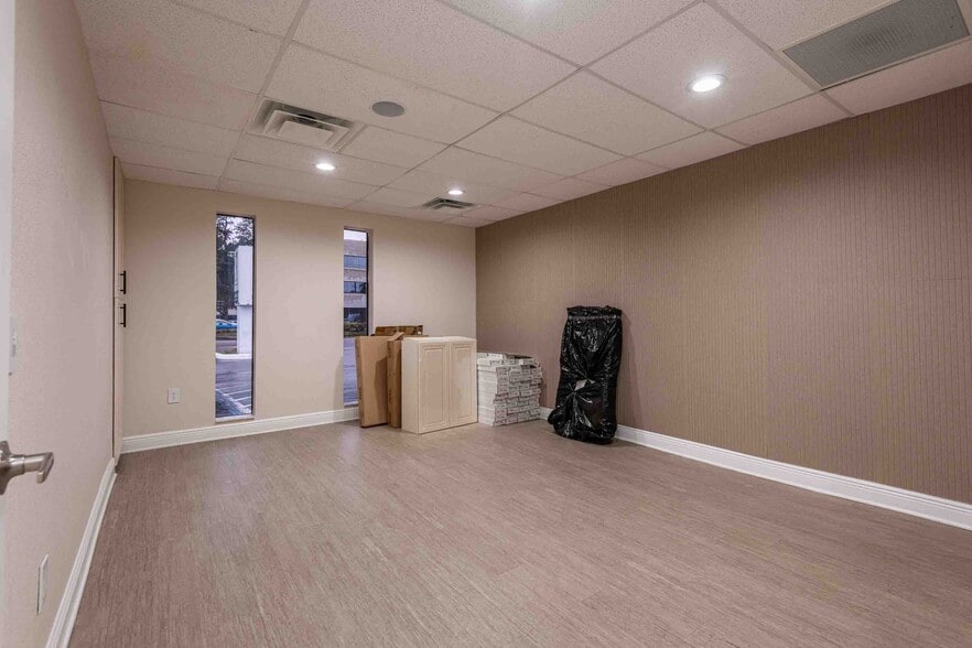 More Photos Of 4109 Armenia Ave, Tampa Medical For Sale