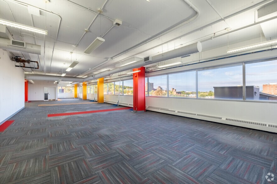 More Photos Of 4200-4226 Boul Saint-Laurent, Montréal Office For Lease