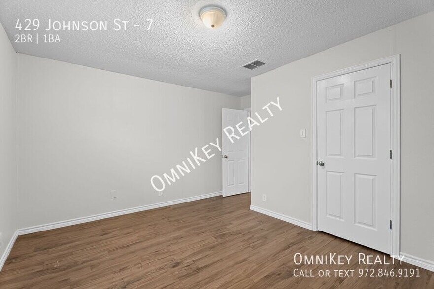 More Photos Of 429 Johnson St, Longview Apartments For Sale