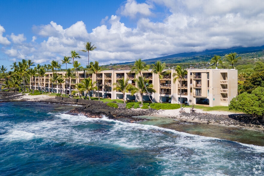 Primary Photo Of 76-6246 Ali'i Dr, Kailua Kona Hotel For Sale