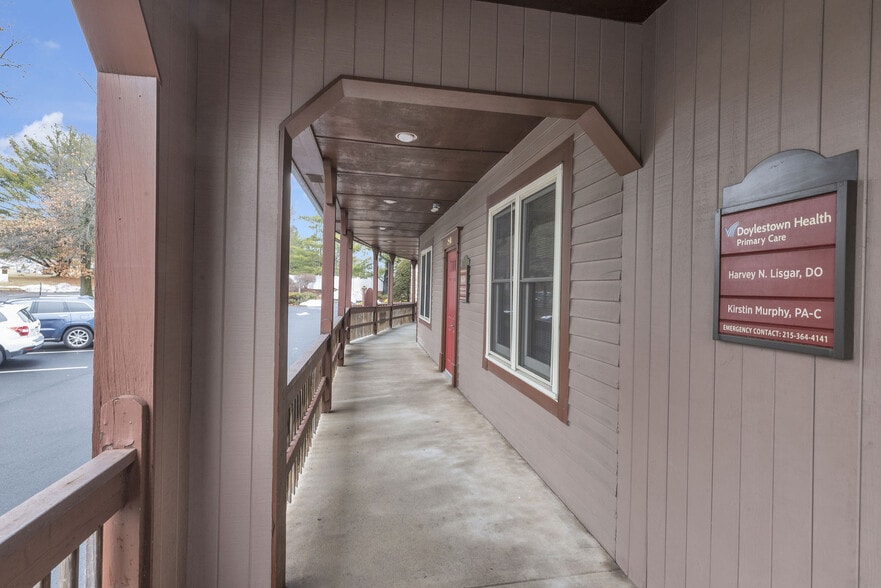 More Photos Of 95 Almshouse Rd, Richboro Medical For Sale