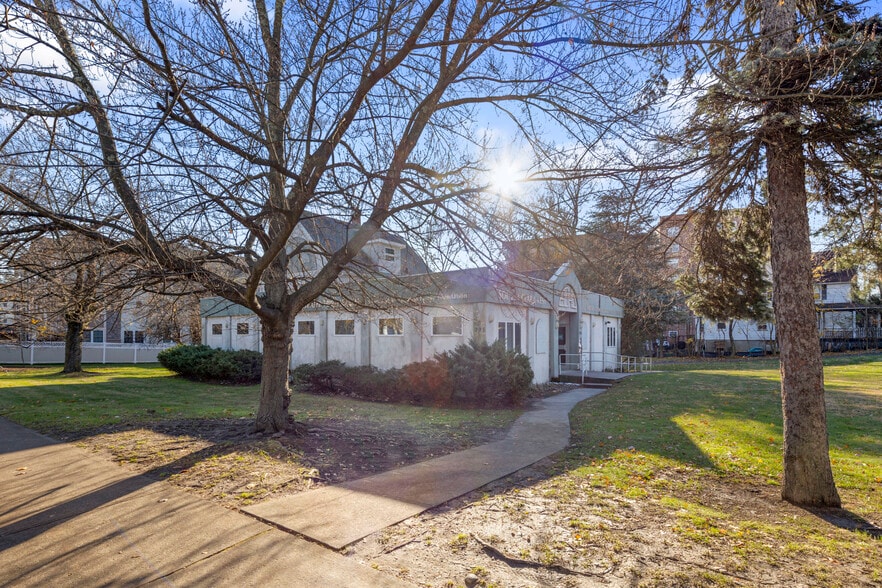 More Photos Of 295 W Route 59, Spring Valley Office Residential For Sale