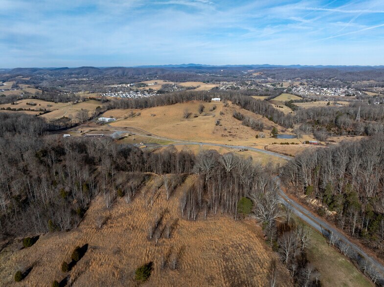 More Photos Of TBD Bristol Highway, Bluff City Land For Sale