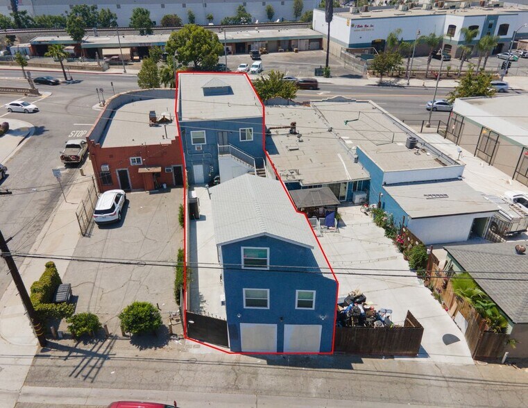 More Photos Of 8317 Whittier Blvd, Pico Rivera Storefront Retail Residential For Sale