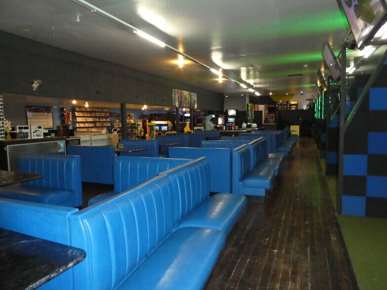 More Photos Of 115 S 4th St, Coeur d'Alene Storefront For Lease