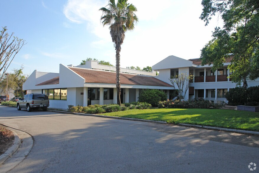 Primary Photo Of 1750 W Broadway, Oviedo Office For Lease