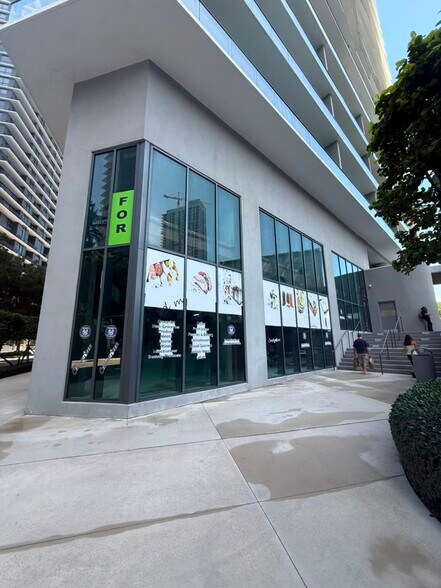 More Photos Of 501 NE 31st St, Miami Apartments For Sale