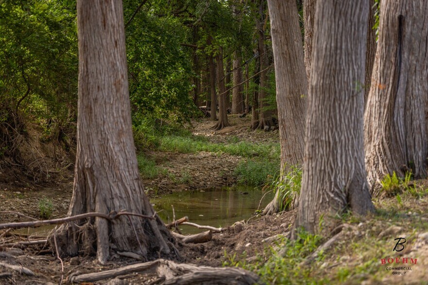 More Photos Of 50500 Interstate 10 W, Comfort Office For Sale